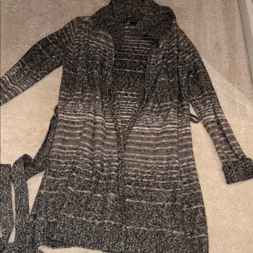 Women's Gray Knit Sweater